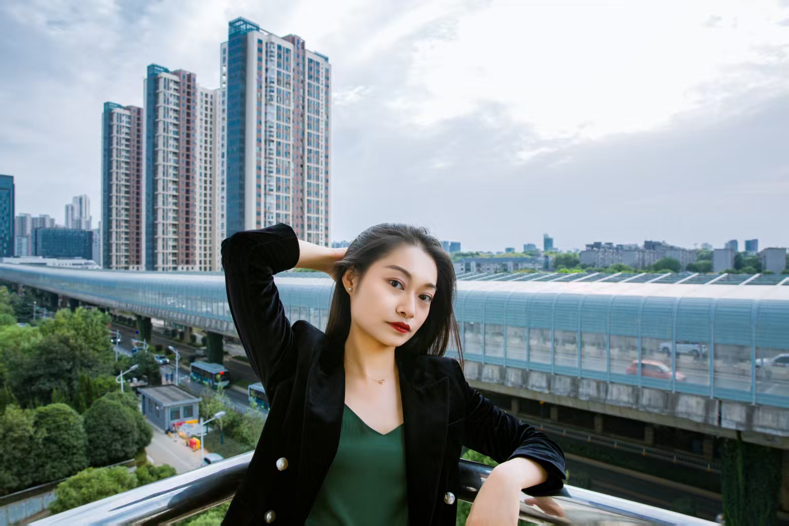 Jin LI